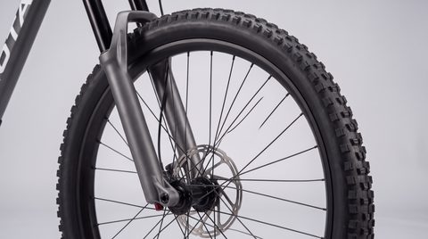 29″ Tırtıklı Lastik